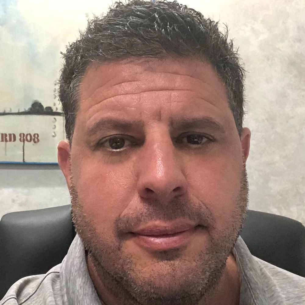 Meet your Posher, Nicholas